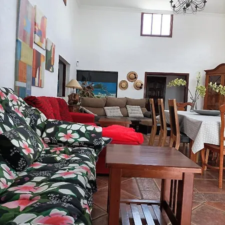 Villa Casa Palmeral Mácher