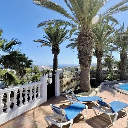 Casa Palmeral Willa Mácher