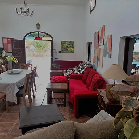 Casa Palmeral Willa *