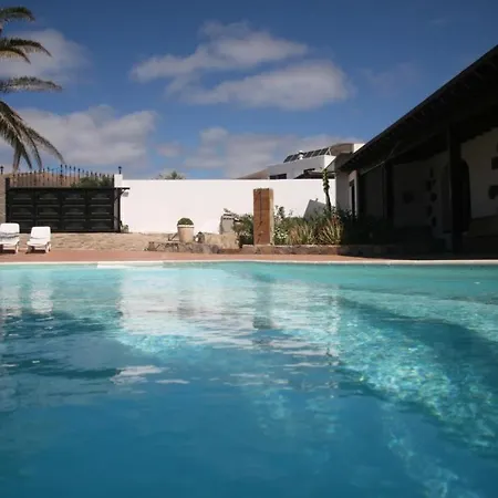 Villa Casa Palmeral Mácher