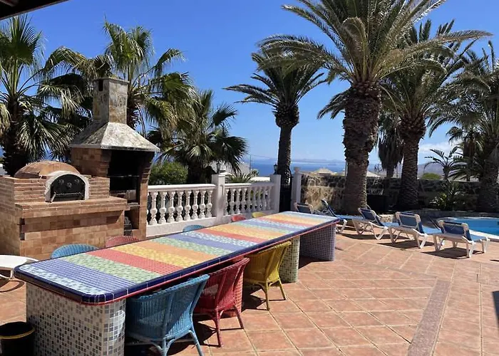 וילה Casa Palmeral *