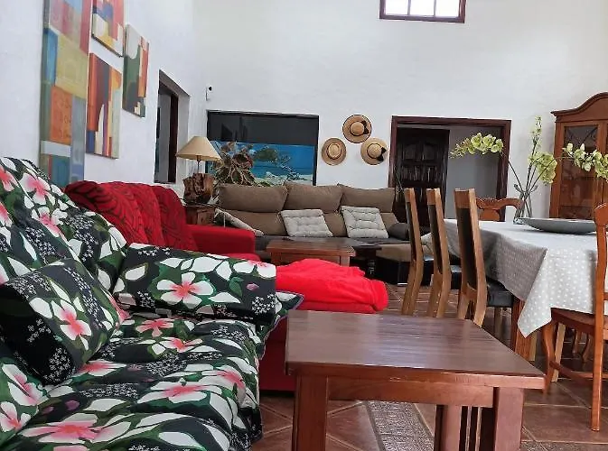 וילה Casa Palmeral Mácher