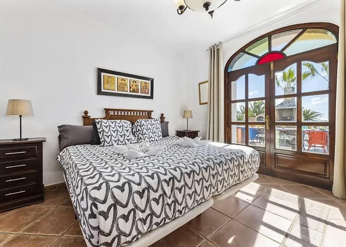 Casa Palmeral Mácher